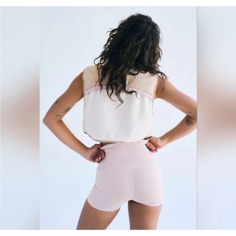 Free people movement Hit the Slopes cropped vest xs
